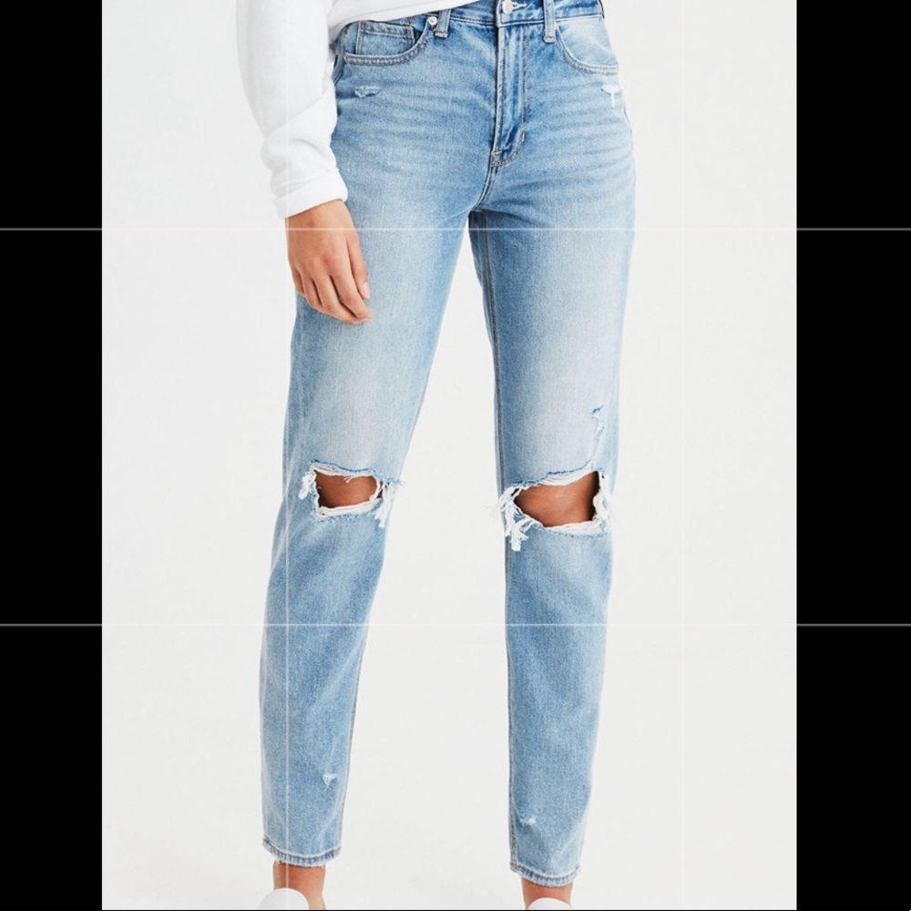 American eagle mom jeans